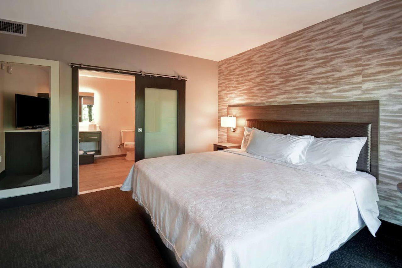 Home2 Suites By Hilton Los Angeles Монтебело Екстериор снимка