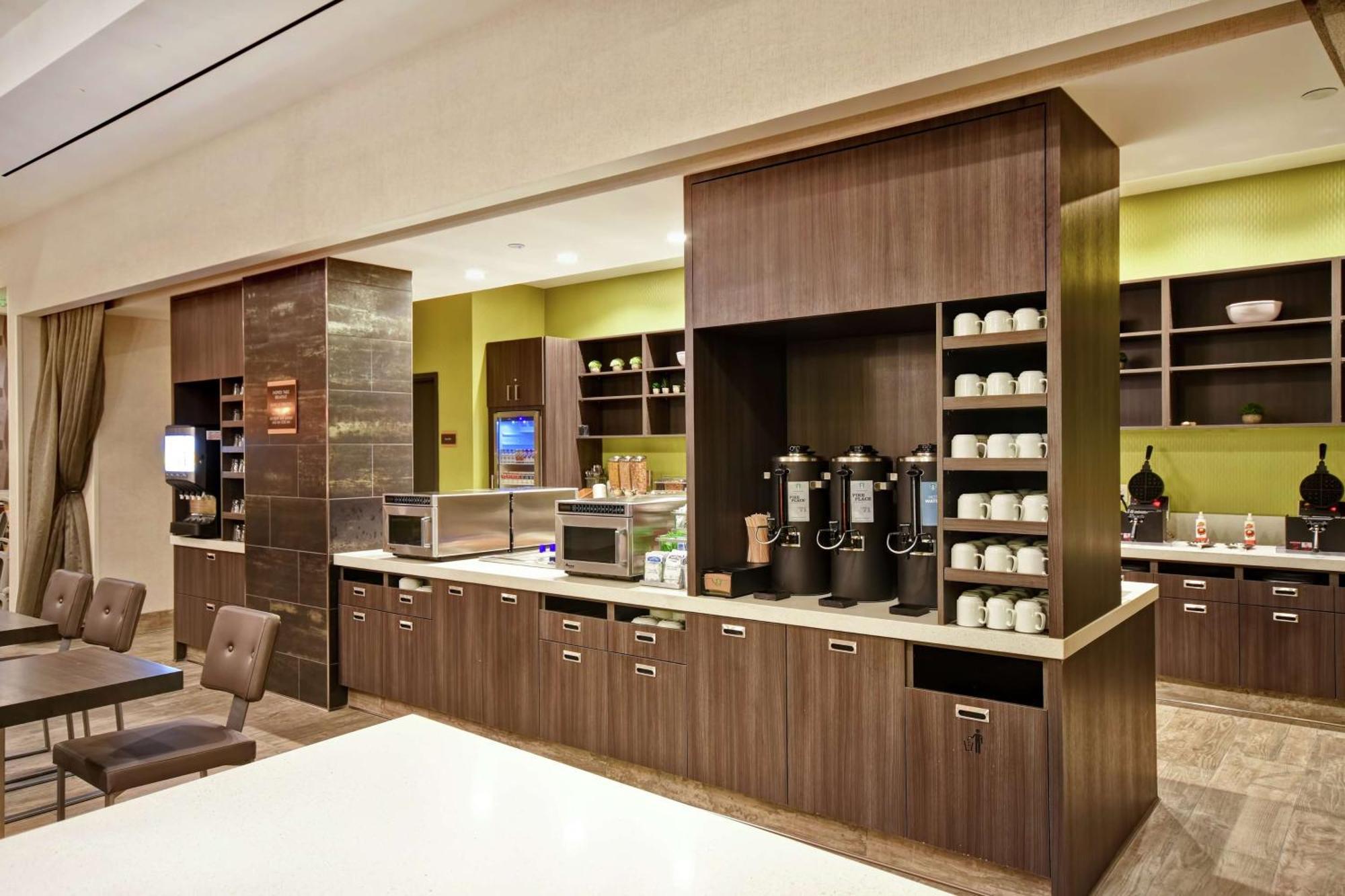 Home2 Suites By Hilton Los Angeles Монтебело Екстериор снимка