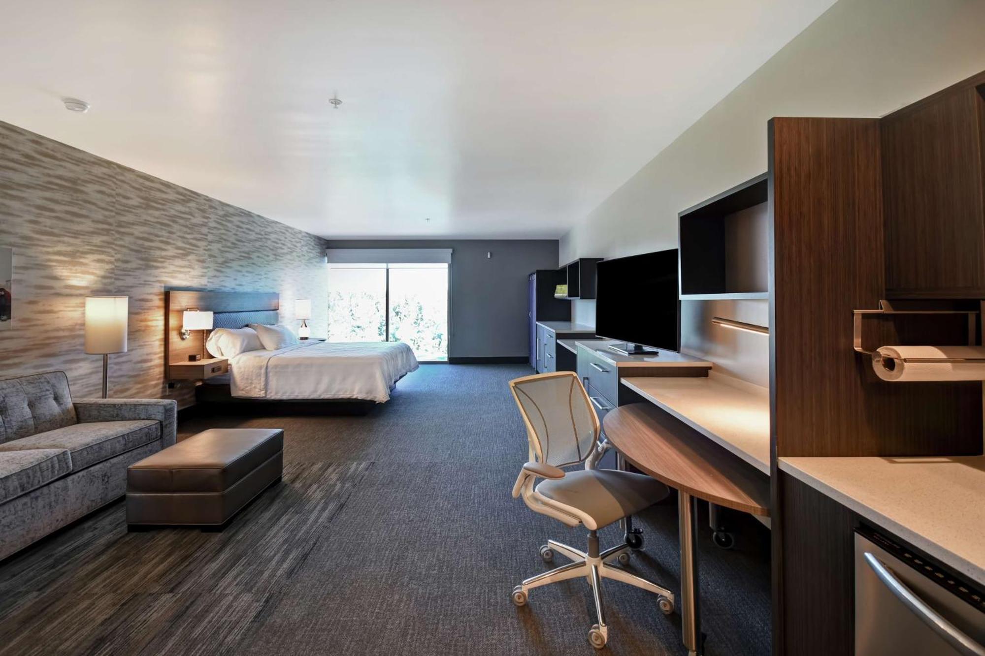 Home2 Suites By Hilton Los Angeles Монтебело Екстериор снимка